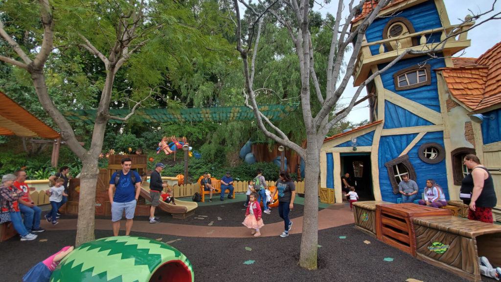 Goofy's play area in Toontown Disneyland