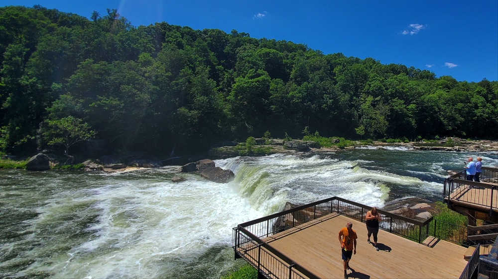 Viewing platforms on the Youghiogheny River at Ohiopyle Falls