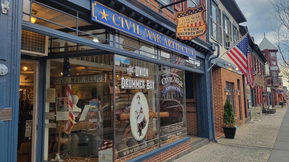 There is lots of shopping in Gettysburg! Our favorite was the The Union Drummer Boy filled with many artifacts from the Civil War. Photo shows entrance to Union Drummer Boy store.