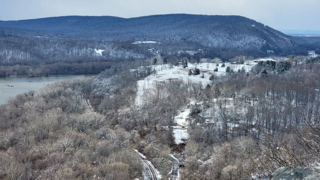 view looking out towards Potomac River in Maryland during winter